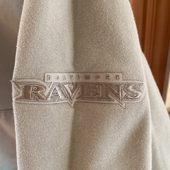 Baltimore Ravens Pro Standard Neutral Fleece Pullover Hoodie - Tan - Picture 4 of 8